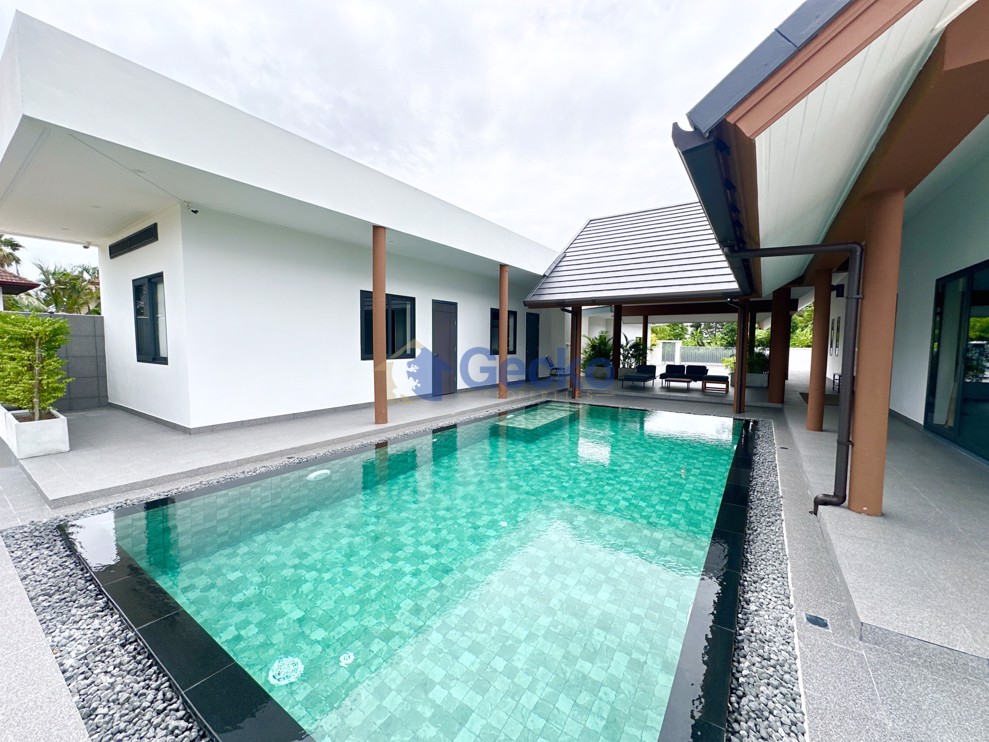 5 ห้องนอน บ้าน  พัทยาตะวันออก H012550 (Photo 4)