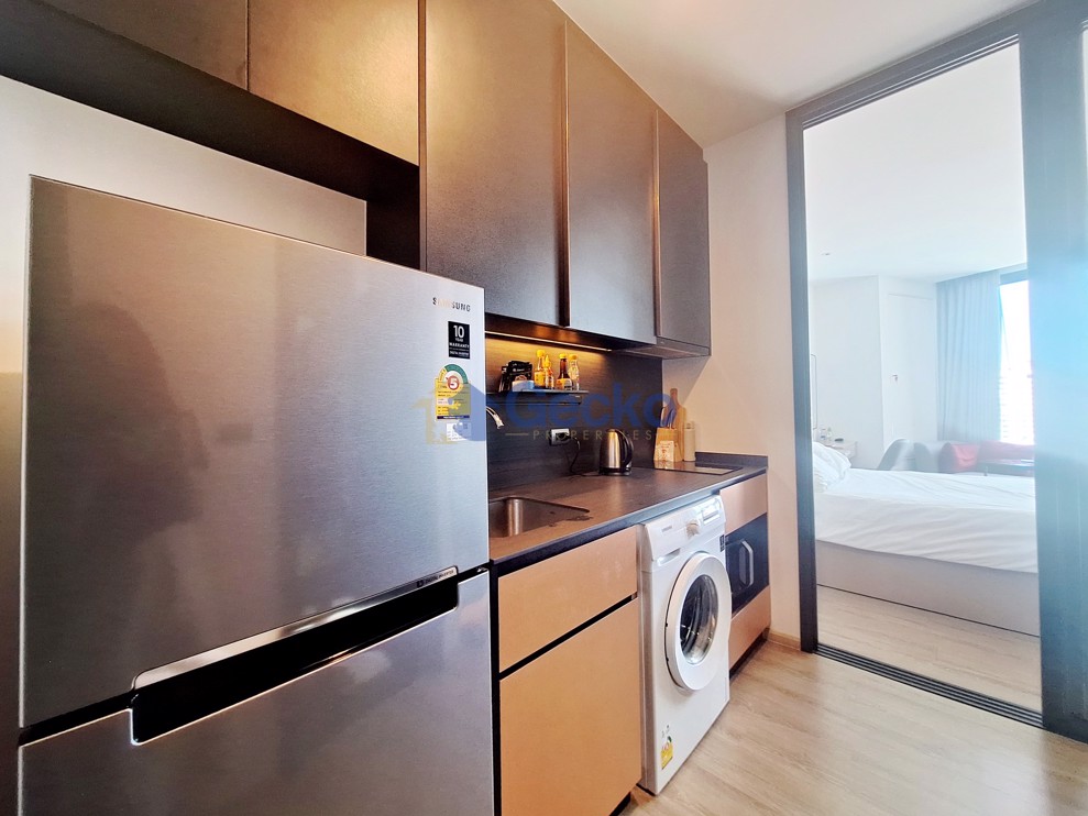 1 Bedroom Condo in EDGE Central Pattaya Central Pattaya C012563 (Photo 2)