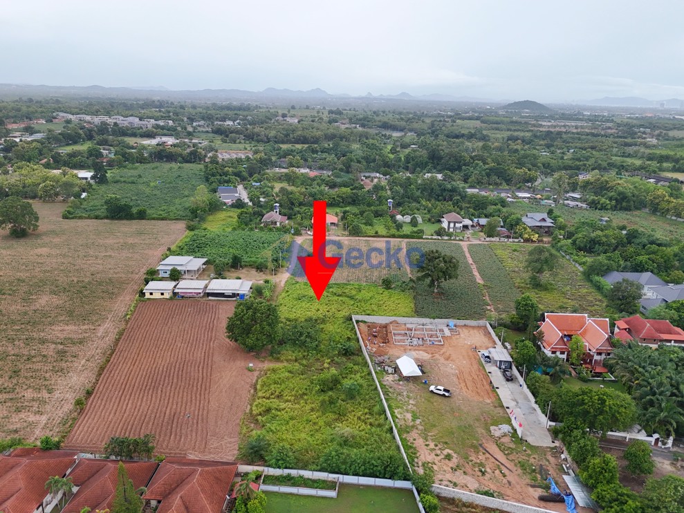 ที่ดิน available in พัทยาตะวันออก L010118 (Photo 3)