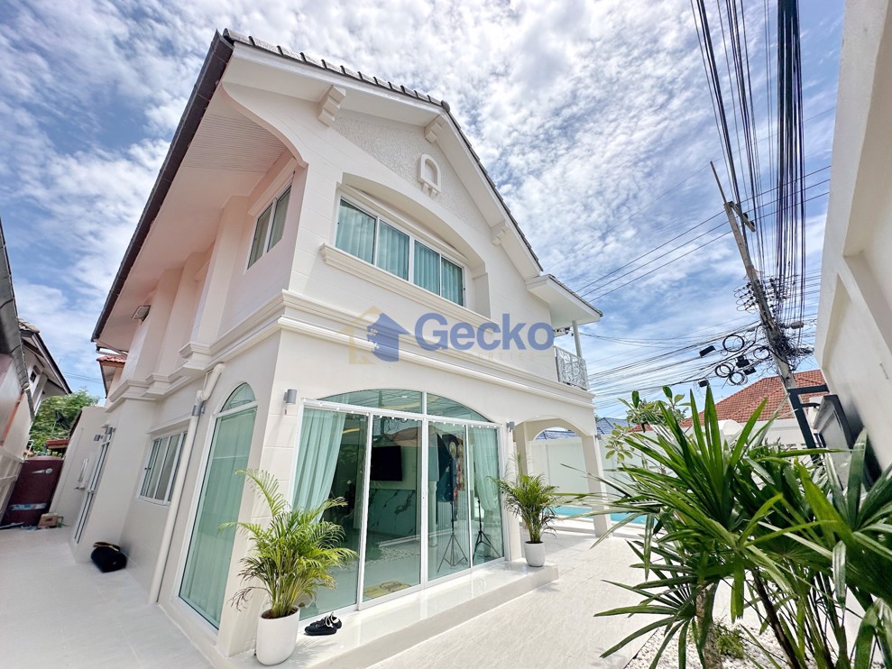 5 ห้องนอน บ้าน in Country Club Villa  พัทยาตะวันออก H012612 (Photo 4)