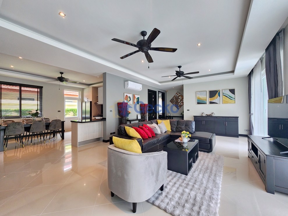 4 ห้องนอน บ้าน เข้า วิสเปอริ่ง ปาล์ม  พัทยาตะวันออก H002881 (Photo 3)
