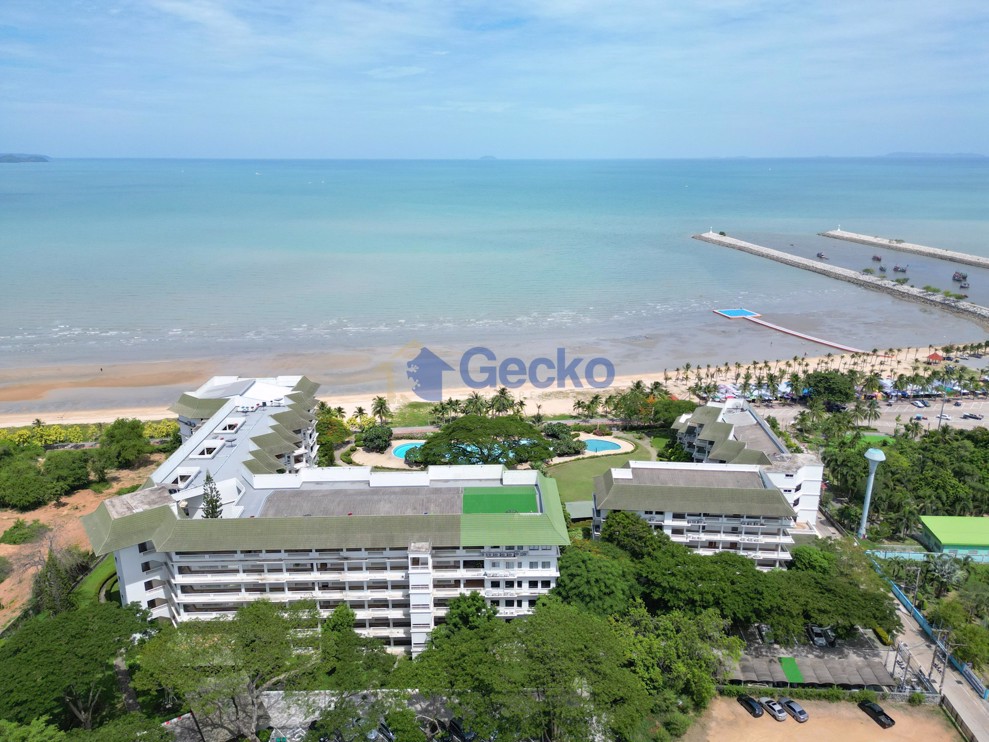 2 ห้องนอน คอนโดมิเนี่ยม in Baan Somprasong นาจอมเทียน C011321 (Photo 1)