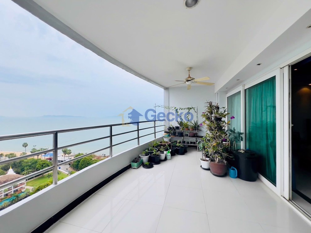 2 Bedrooms Condo in View Talay 3 Pratumnak C012625 (Cover Photo)