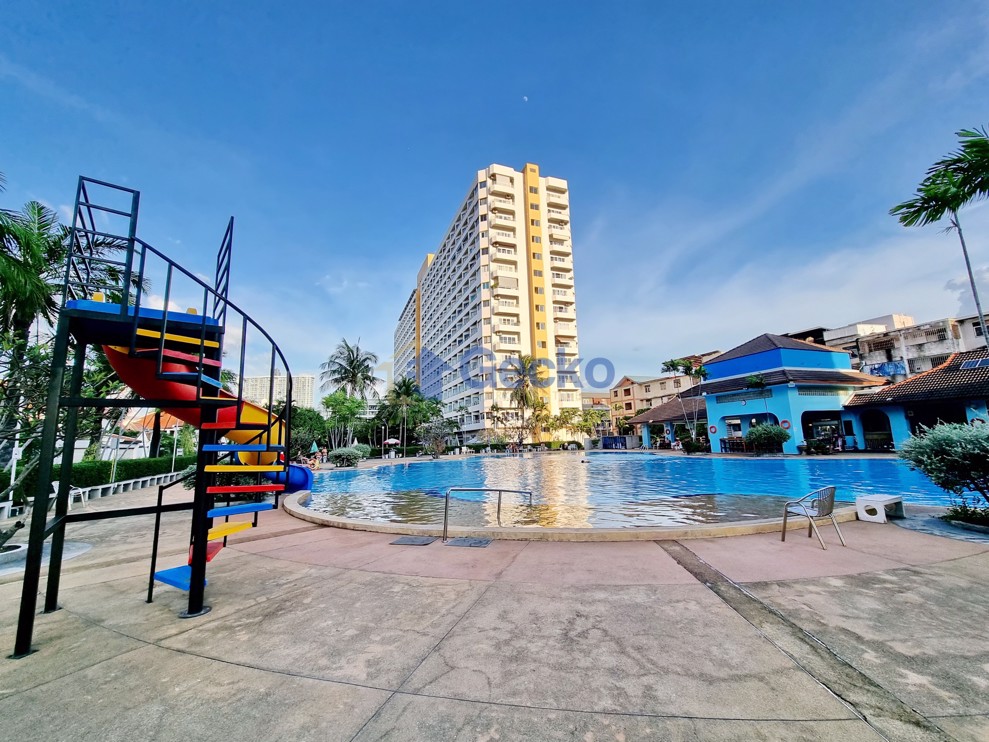 Studio Condo in View Talay 1 Jomtien C012639 (Cover Photo)