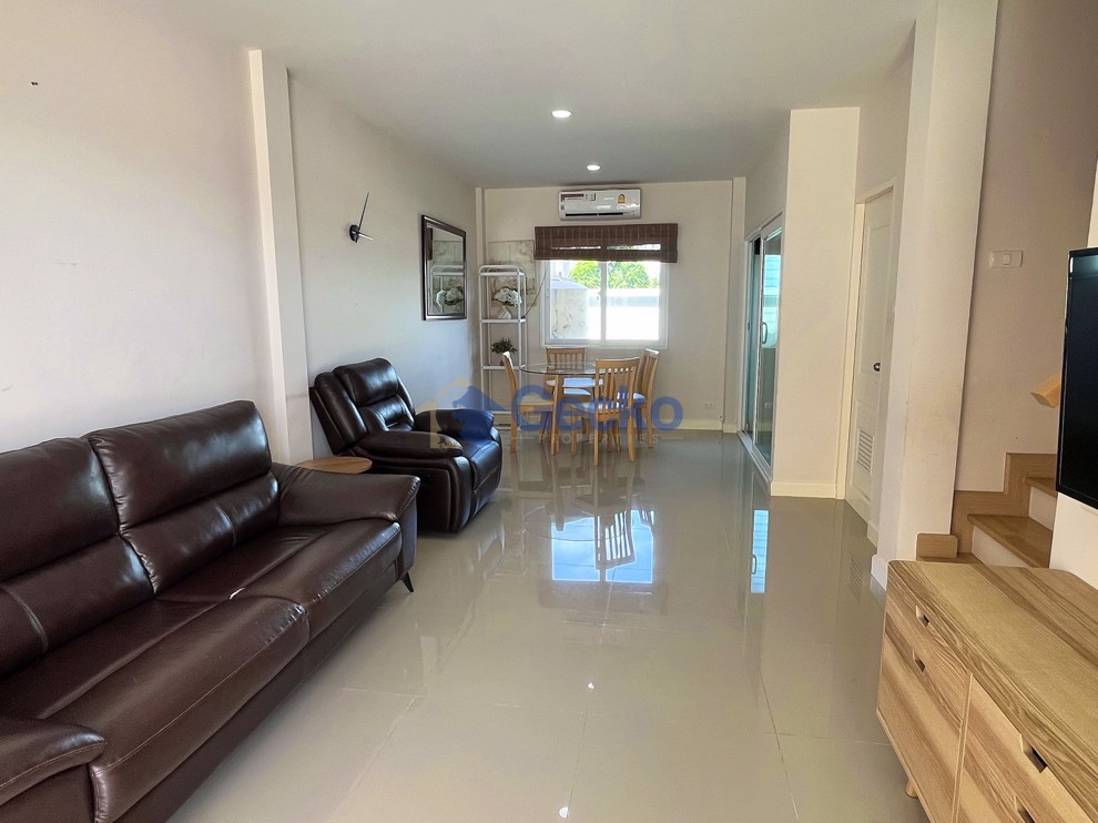 3 Bedrooms House in The Palm City Hill  East Pattaya H012640 (Photo 4)