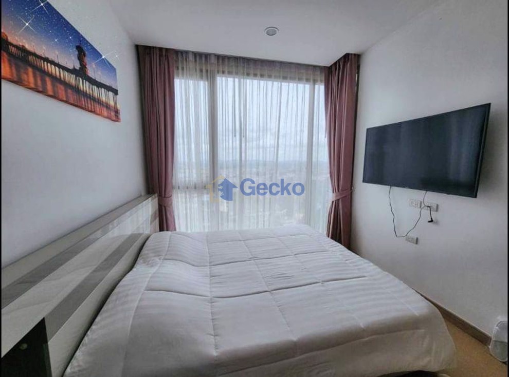 1 Bedroom Condo in The Riviera Wong Amat Beach Wongamat C012644 (Photo 3)