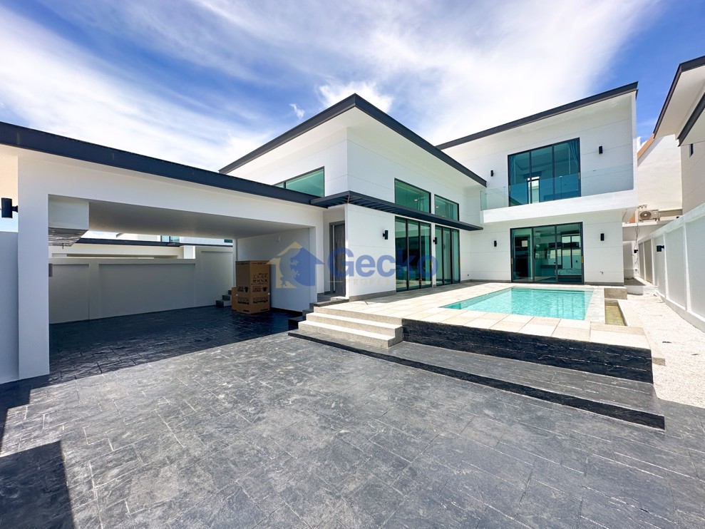 3 ห้องนอน บ้าน in Layan Residence  พัทยาตะวันออก H012648 (Photo 3)