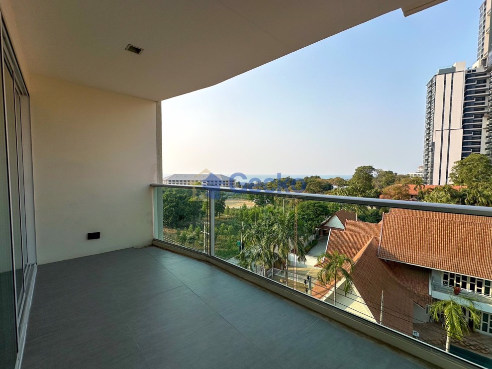 1 Bedroom Condo in The Elegance Pratumnak C012654 (Cover Photo)