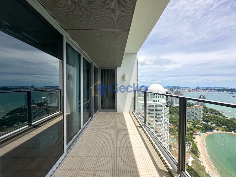3 Bedrooms Condo in Northpoint Wongamat C012657 (Cover Photo)
