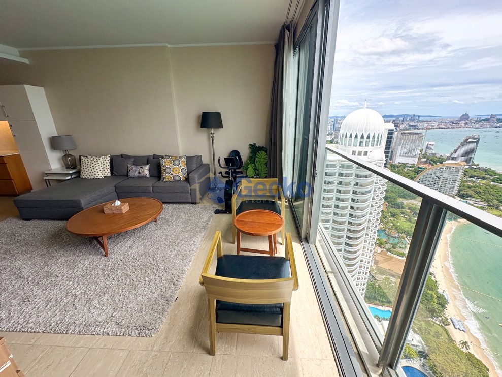 3 Bedrooms Condo in Northpoint Wongamat C012657 (Photo 2)