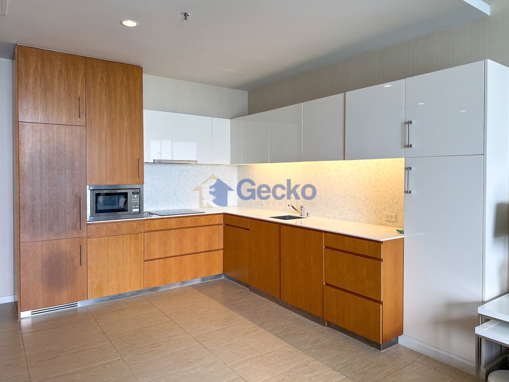 3 Bedrooms Condo in Northpoint Wongamat C012657 (Photo 3)