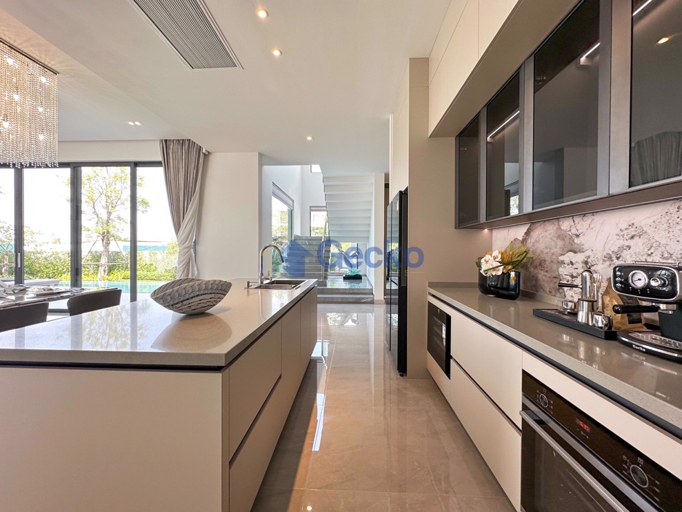 4 ห้องนอน บ้าน in Glory Village Pattaya  ห้วยใหญ่ H012658 (Photo 4)