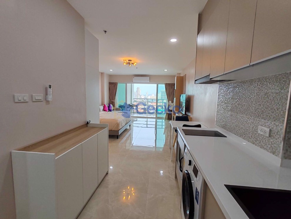 Studio Condo in View Talay 5 Jomtien C012659 (Photo 2)