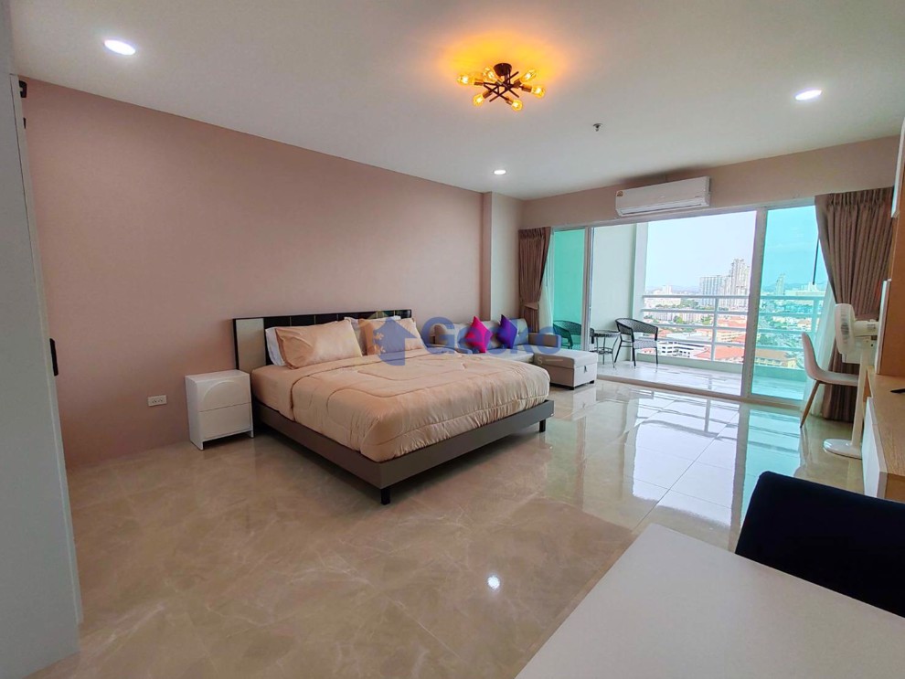 Studio Condo in View Talay 5 Jomtien C012659 (Photo 3)
