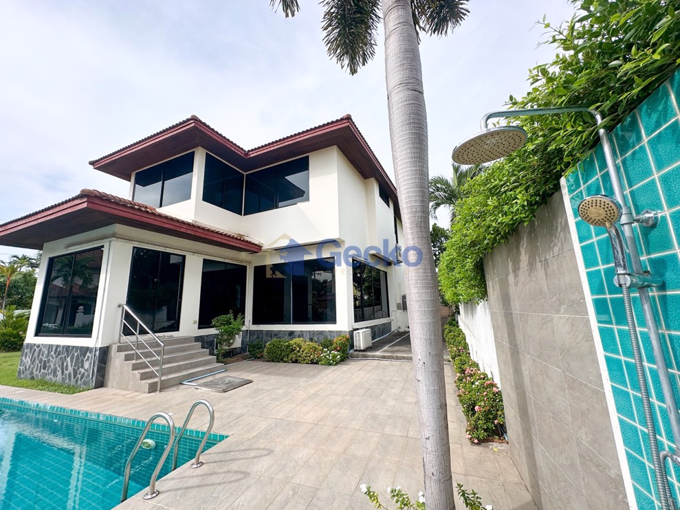 3 ห้องนอน บ้าน in Paradise Villa 1  พัทยาตะวันออก H012666 (Photo 3)
