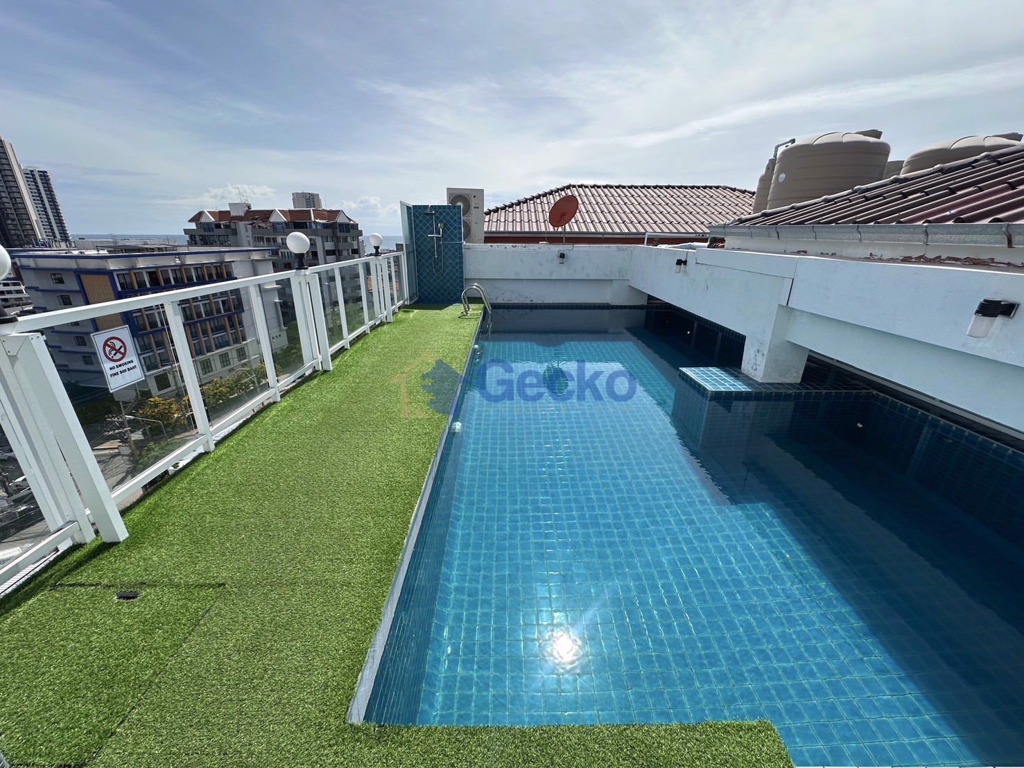 1 Bedroom Condo in Siam Oriental Elegance 2 Pratumnak C012670