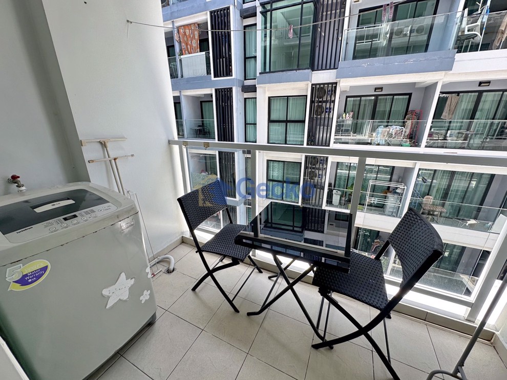 1 Bedroom Condo in Siam Oriental Elegance 2 Pratumnak C012670 (Photo 1)