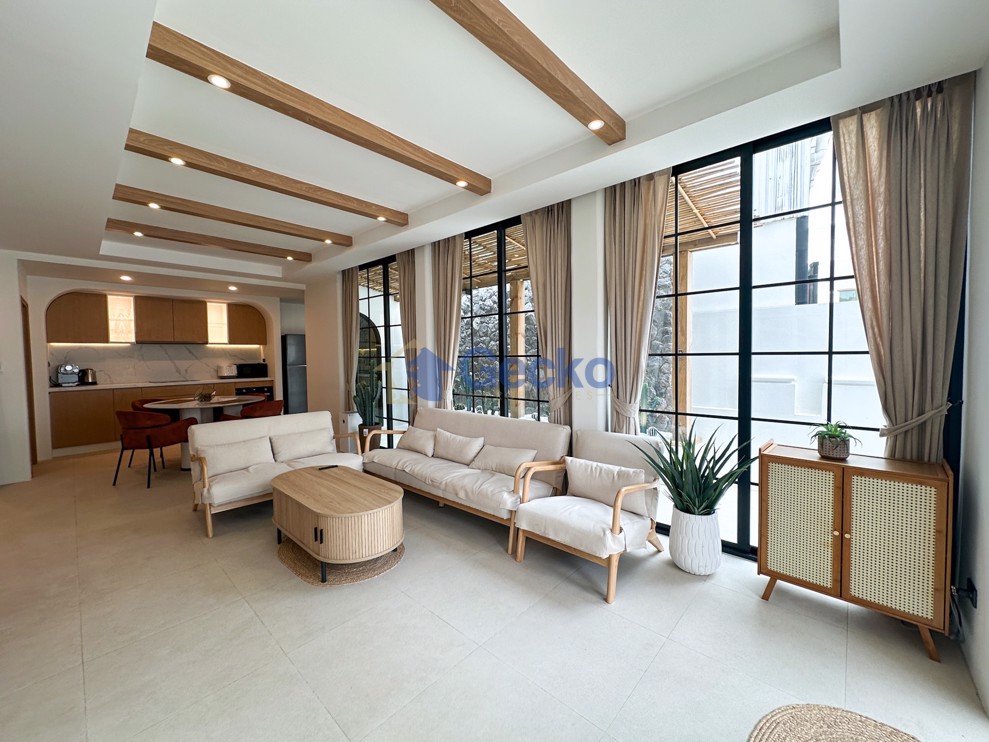 3 Bedrooms House in Wongamat Exclusive  Wongamat H012679 (Photo 1)
