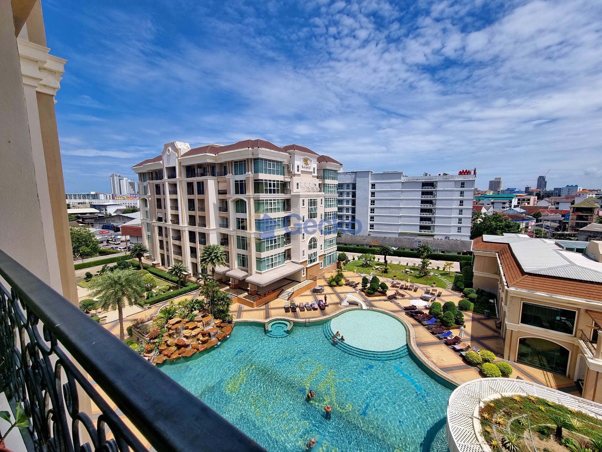 Studio Condo in LK Legend Central Pattaya C012689