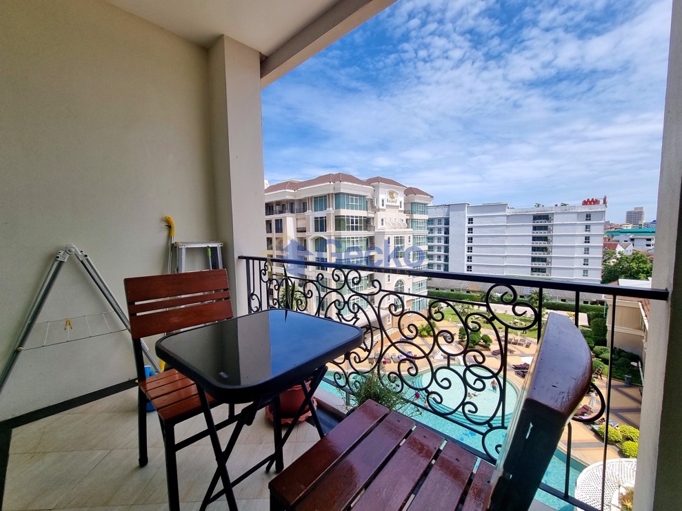 Studio Condo in LK Legend Central Pattaya C012689 (Photo 2)