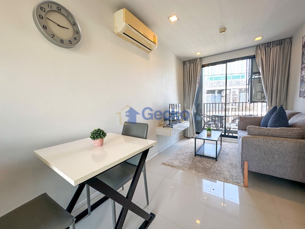 1 Bedroom Condo in The Urban Attitude Pattaya Central Pattaya C012699 (Photo 3)
