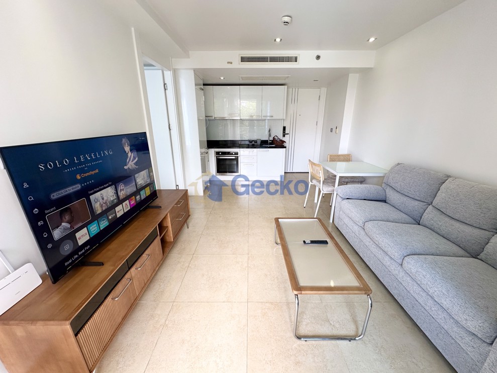 1 Bedroom Condo in Centara Avenue Residence and Suites Central Pattaya C012708 (Photo 4)