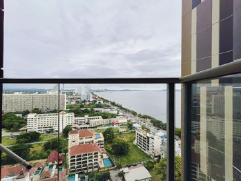 1 Bedroom Condo in Copacabana Beach Jomtien C012715