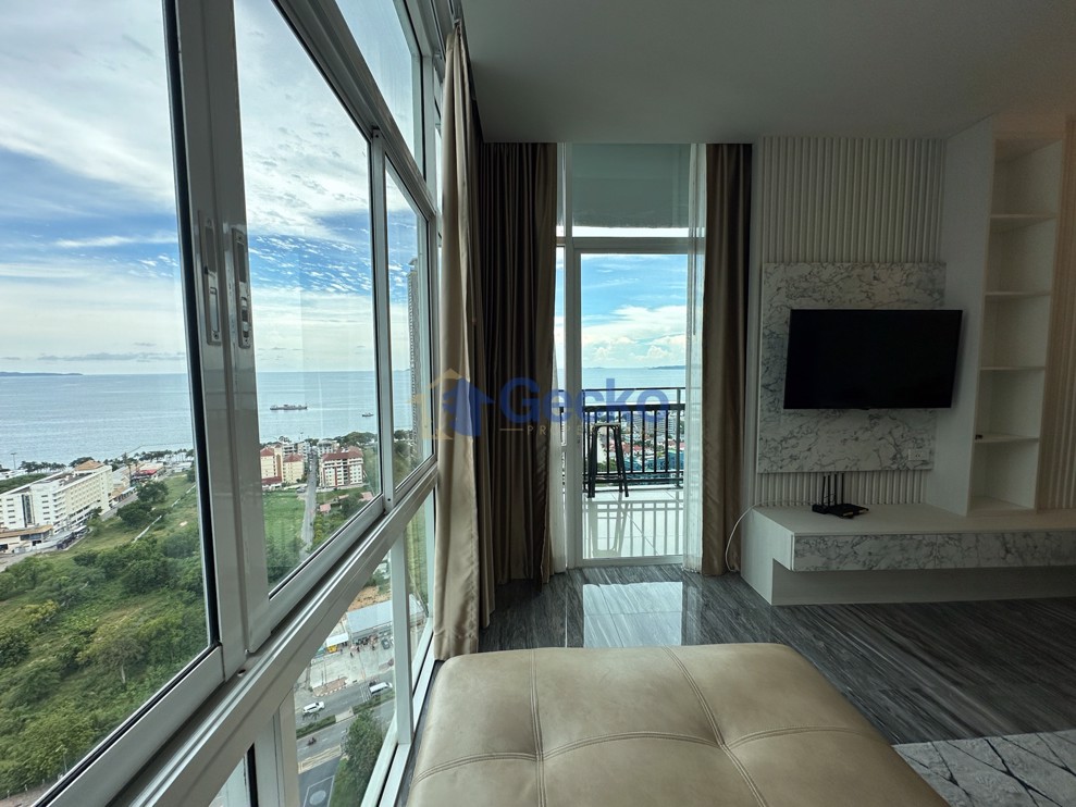 2 Bedrooms Condo in The Twin Towers  Jomtien C012720 (Photo 3)
