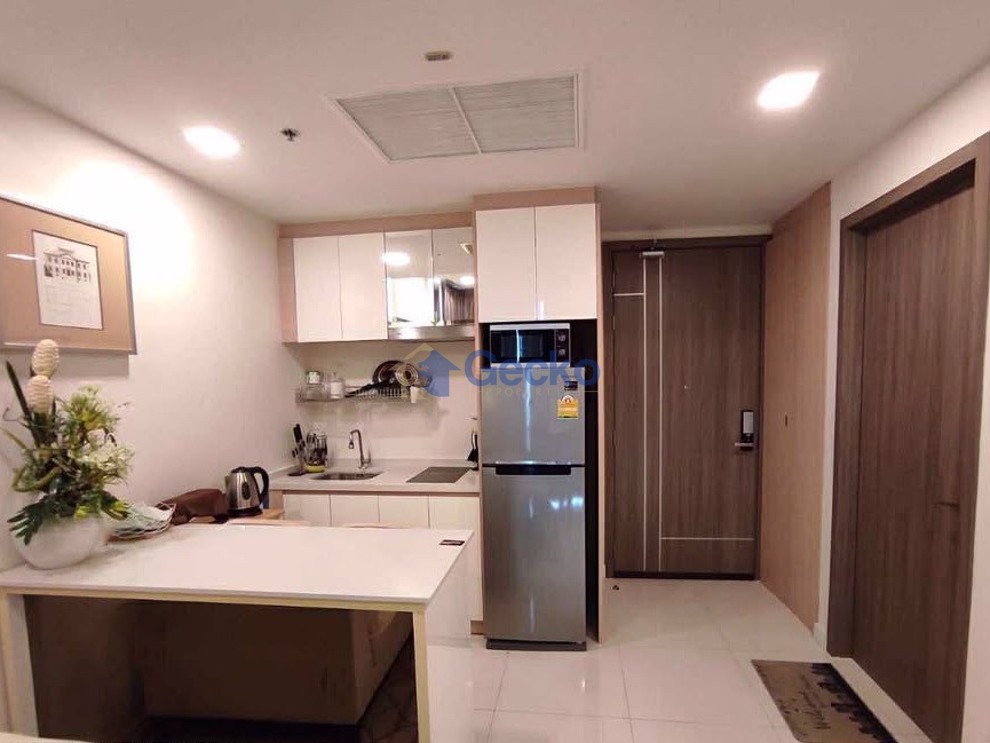 1 Bedroom Condo in Del Mare Bang Saray C012723 (Photo 3)