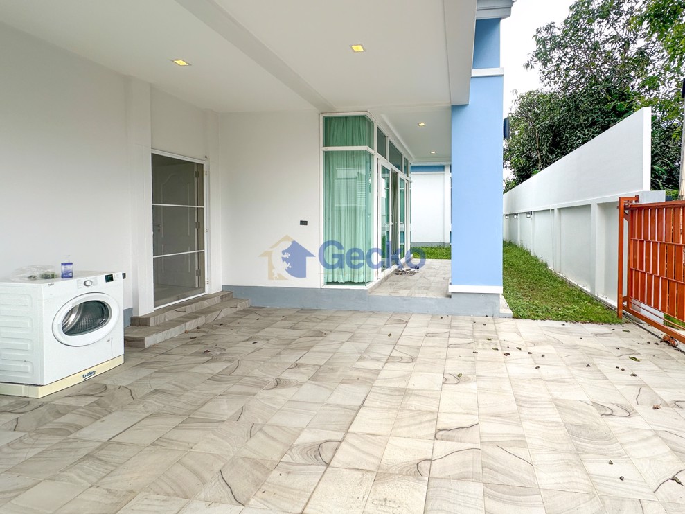 3 ห้องนอน บ้าน in Patta Prime  พัทยาตะวันออก H012729 (Photo 1)
