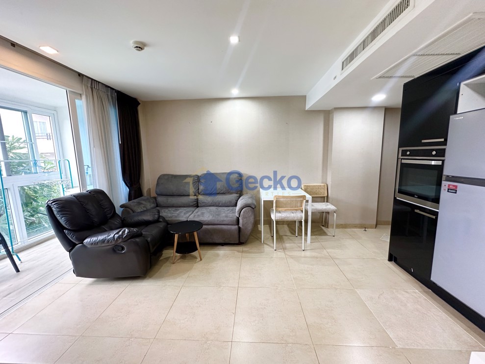 1 Bedroom Condo in Centara Avenue Residence and Suites Central Pattaya C012730 (Photo 3)