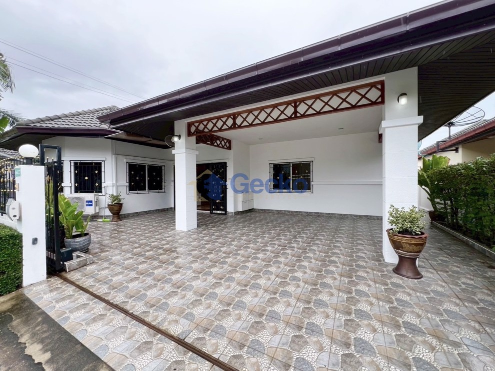 3 ห้องนอน บ้าน in Green Field Villa 1  พัทยาตะวันออก H012731 (Photo 1)