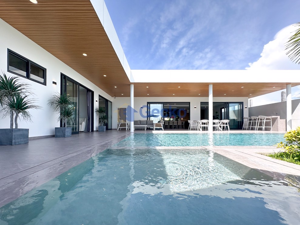 Makok Hill Villas Pattaya (Photo 3)