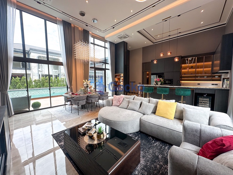 3 ห้องนอน บ้าน in The Richest Valley  พัทยาตะวันออก H012744 (Photo 3)
