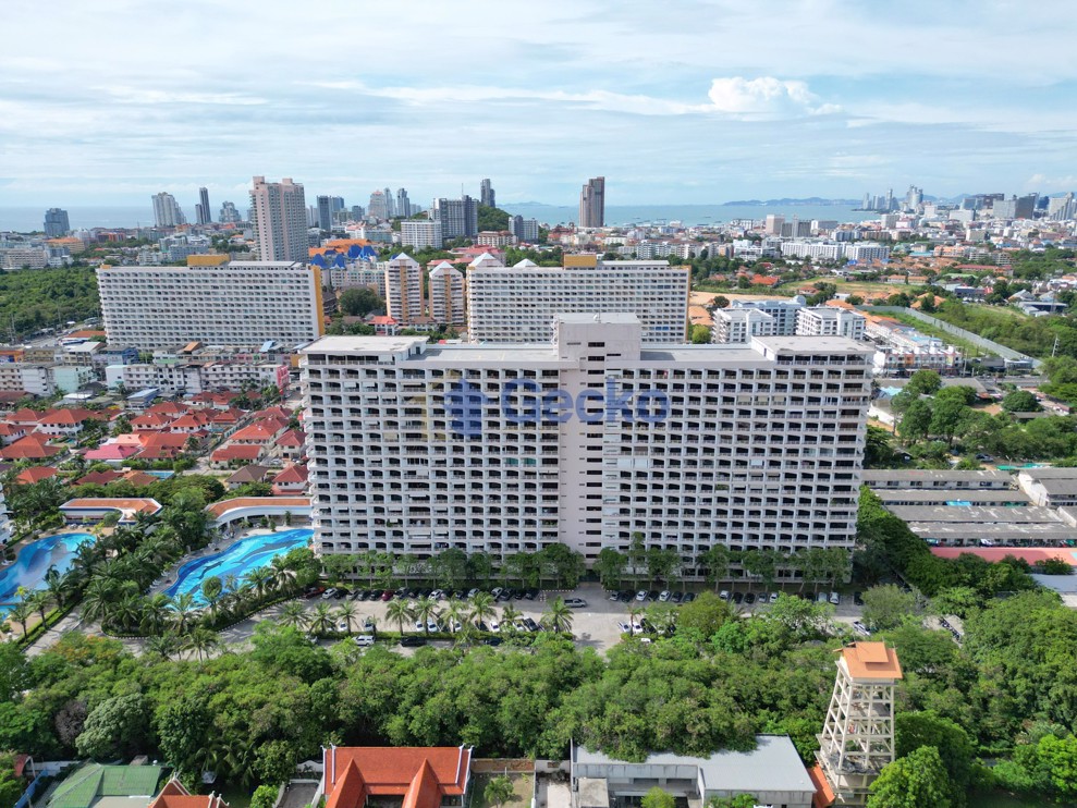 2 Bedrooms Condo in View Talay 2 Jomtien C012746 (Photo 3)