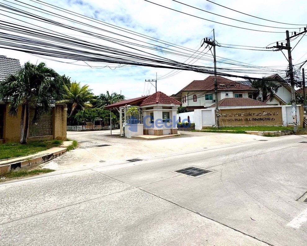Pattaya Park Hill Nong Yai 2 (Cover Photo)