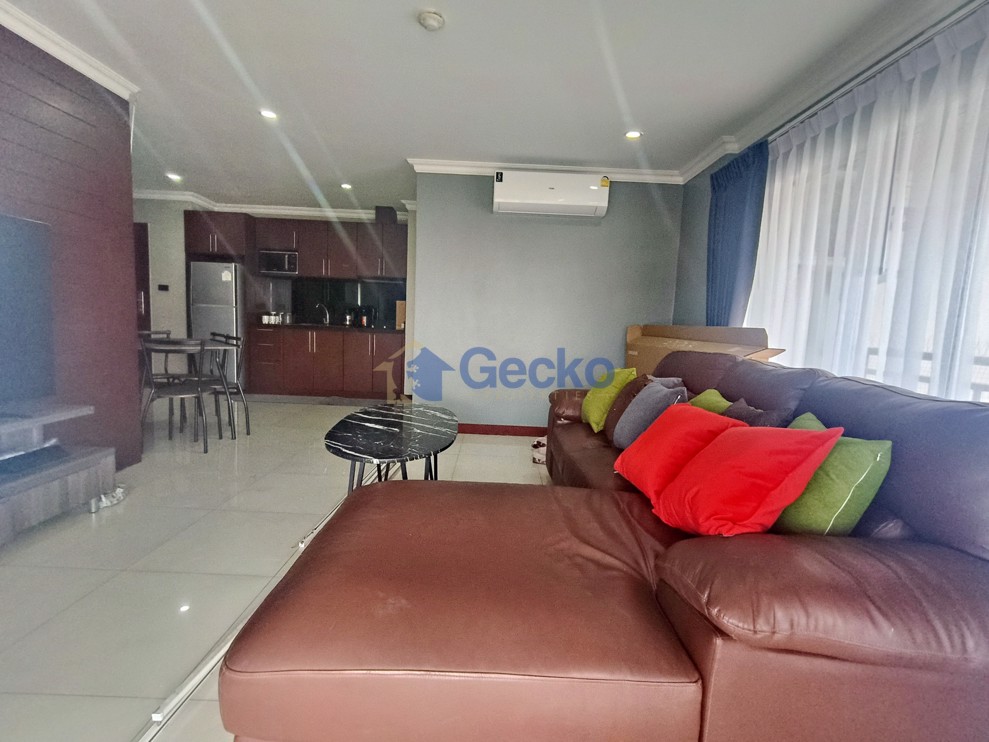 2 ห้องนอน คอนโดมิเนี่ยม in ยูโร คอนโดมิเนียม พัทยากลาง C010285 (Photo 2)
