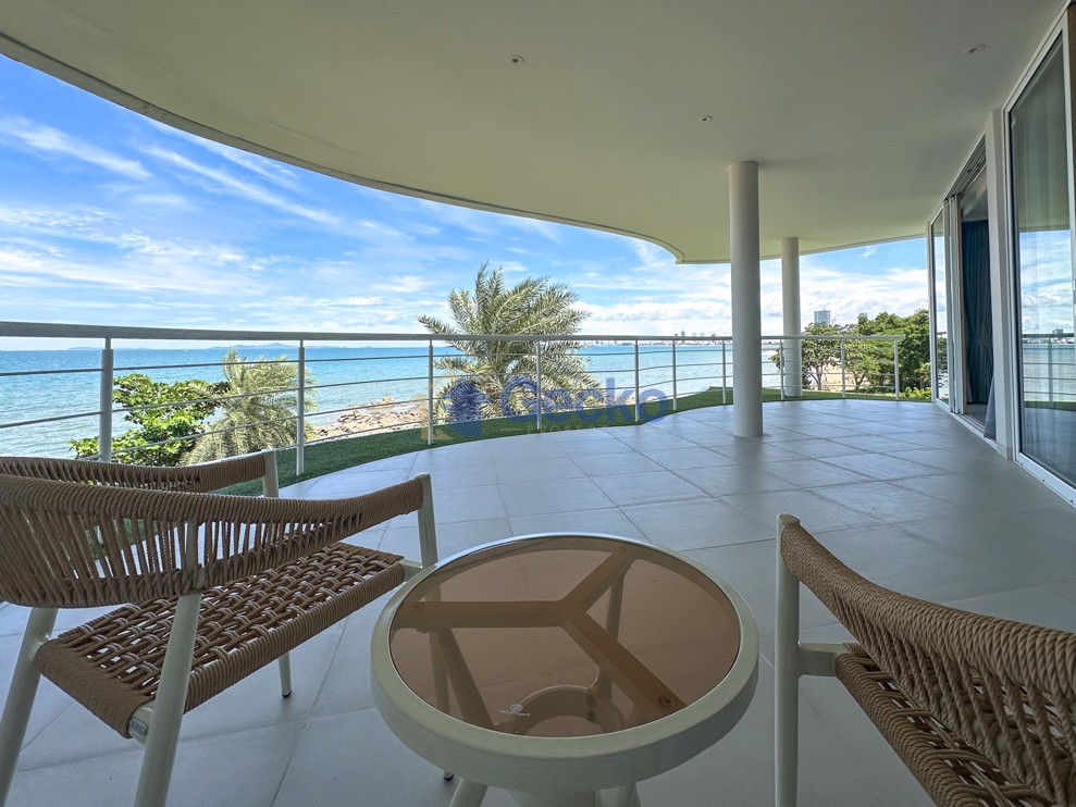 2 Bedrooms Condo in Pure Sunset Beach Na Jomtien C012767 (Photo 1)