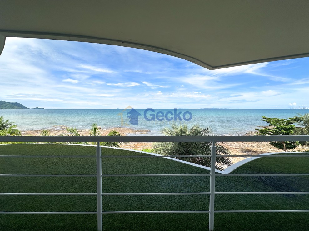 Studio Condo in Pure Sunset Beach Na Jomtien C012768 (Photo 1)