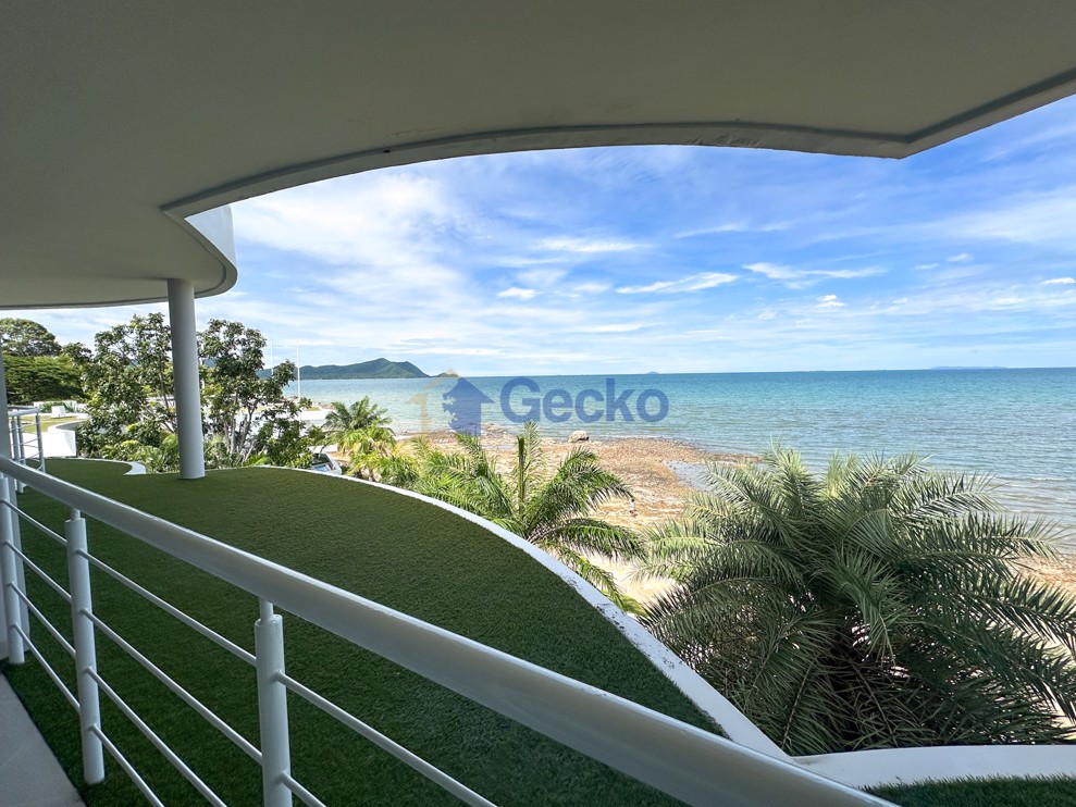 Studio Condo in Pure Sunset Beach Na Jomtien C012768 (Photo 2)