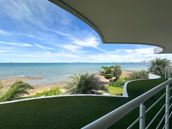 Studio Condo in Pure Sunset Beach Na Jomtien C012768