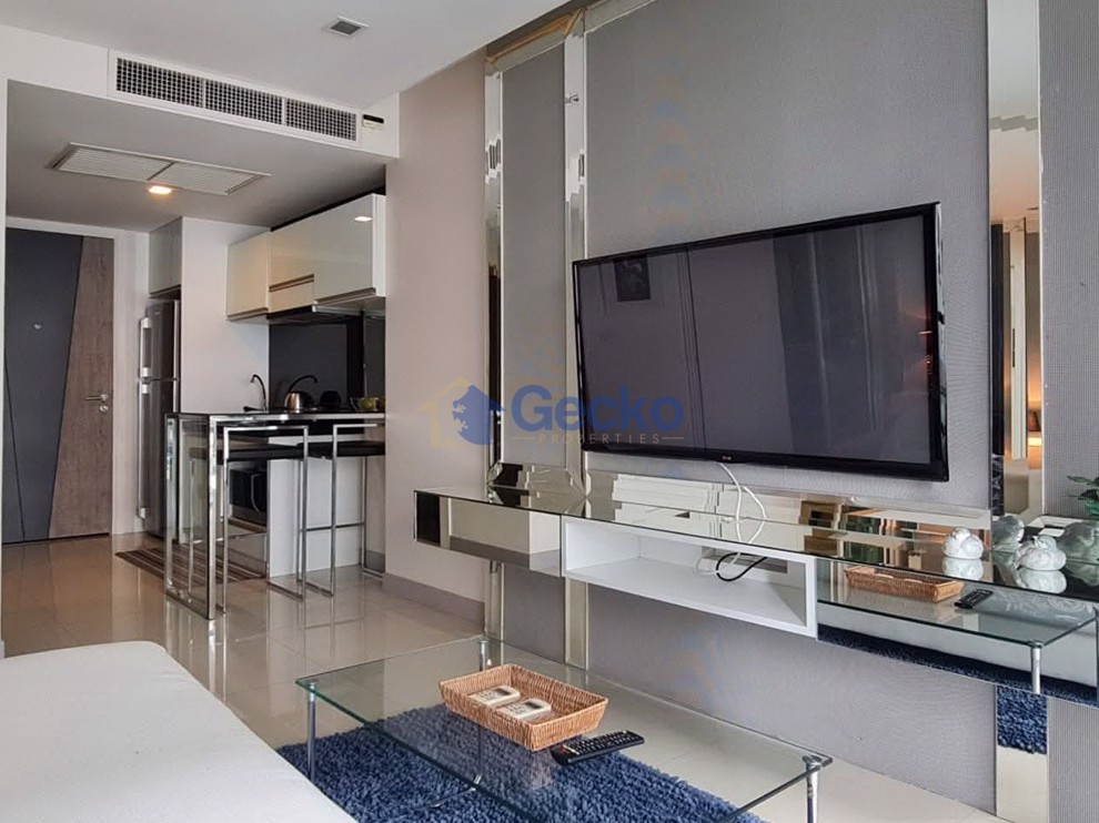 1 Bedroom Condo in Sixty Six Condo North Pattaya C012774 (Photo 1)