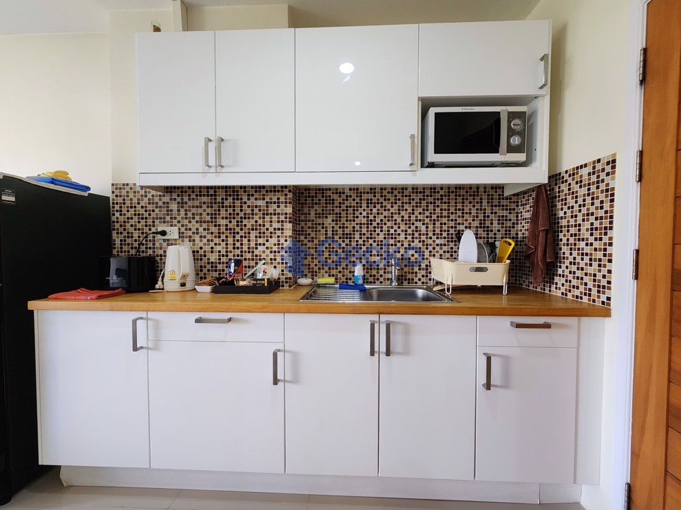 Studio Condo in View Talay 1 Jomtien C012781 (Photo 4)