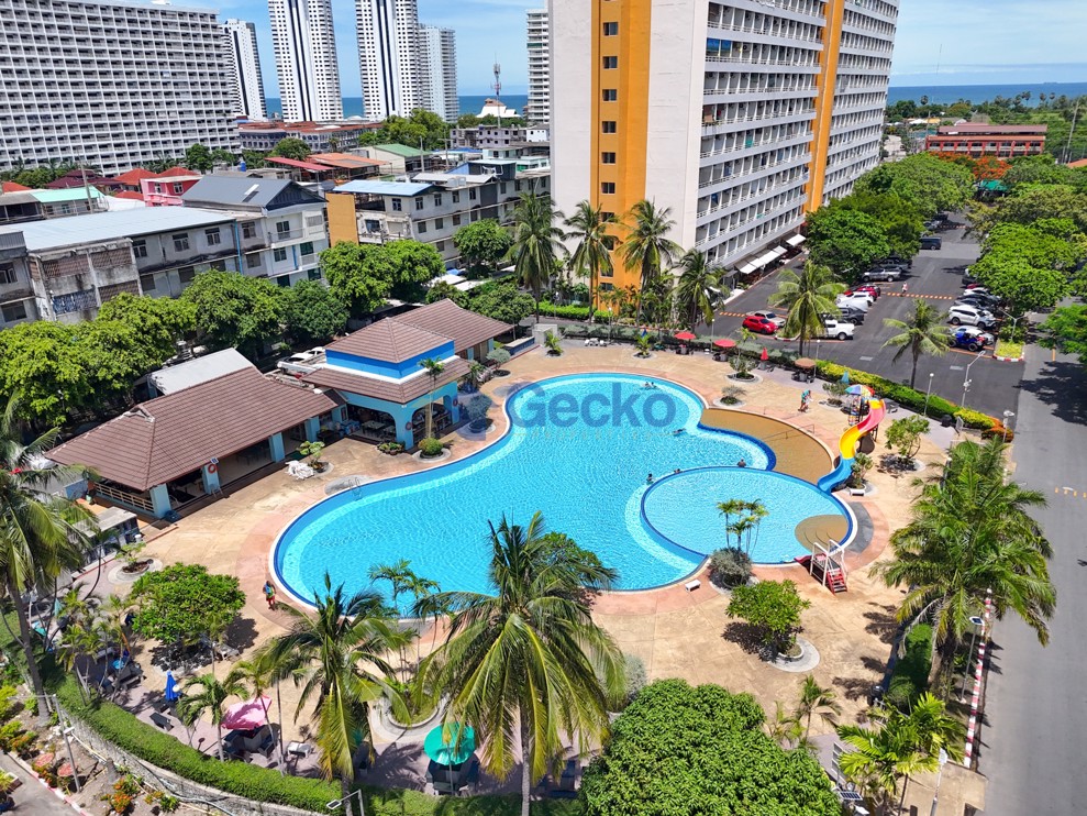 Studio Condo in View Talay 1 Jomtien C012781 (Photo 3)