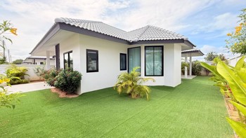 2 Bedrooms House in Nibbana Shade  East Pattaya H011538