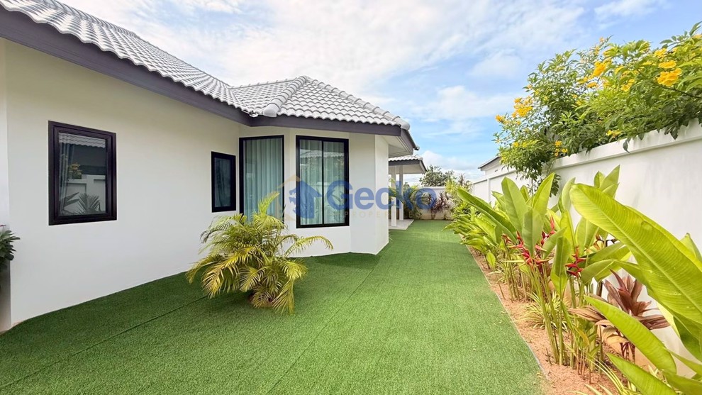 2 ห้องนอน บ้าน in นิบบาน่า เชด (Nibbana Shade)  พัทยาตะวันออก H011538 (Photo 2)