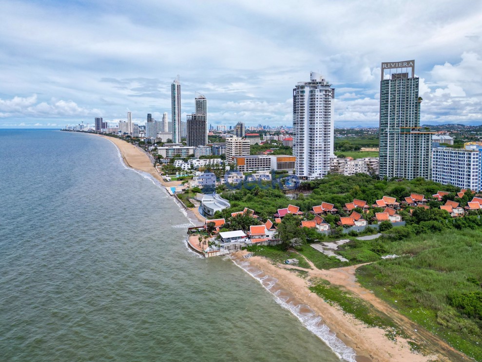 1 Bedroom Condo in The Riviera Monaco Pattaya Na Jomtien C012794 (Photo 2)