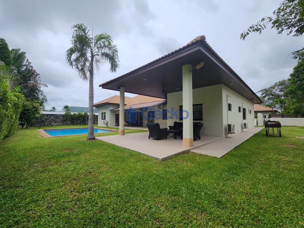 5 ห้องนอน บ้าน in Laurel Park  พัทยาตะวันออก H012240 (Photo 4)