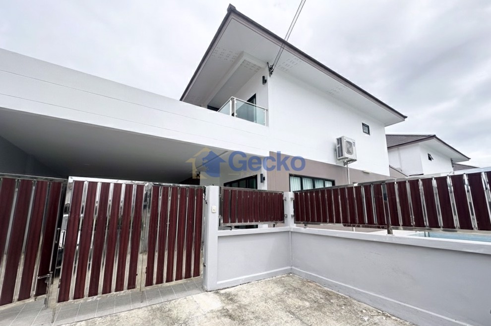 5 ห้องนอน บ้าน in Chokchai village 9  พัทยาตะวันออก H012820 (Photo 2)