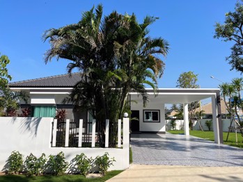 3 Bedrooms House in Sabai Home  East Pattaya H012829